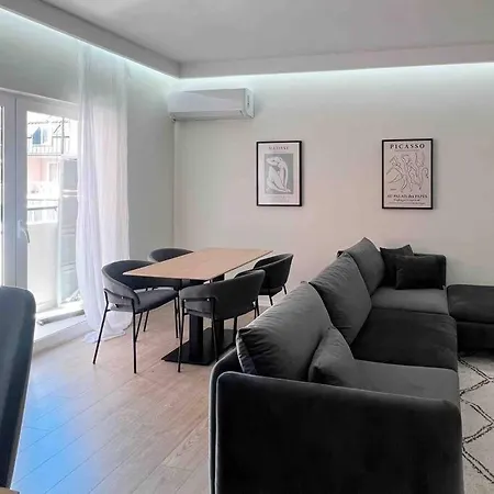 Appartement Eclectic 2br In The Bllok - Nook Tirana