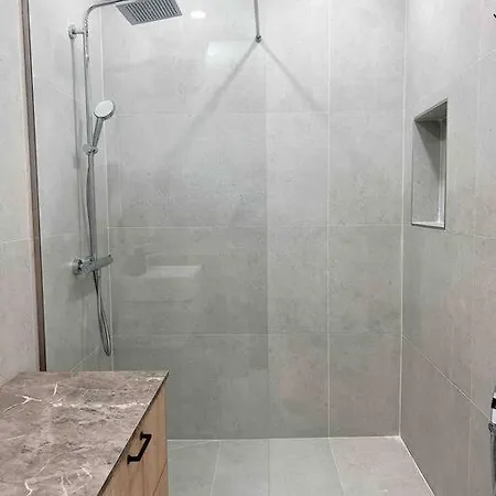 Appartement Eclectic 2br In The Bllok - Nook Tirana